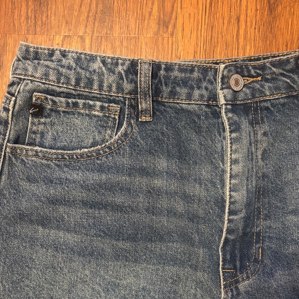 NWT Kancan Blue Distressed Jean Shorts - Picture 2 of 5